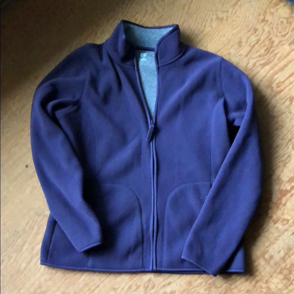 Light sweatshirt